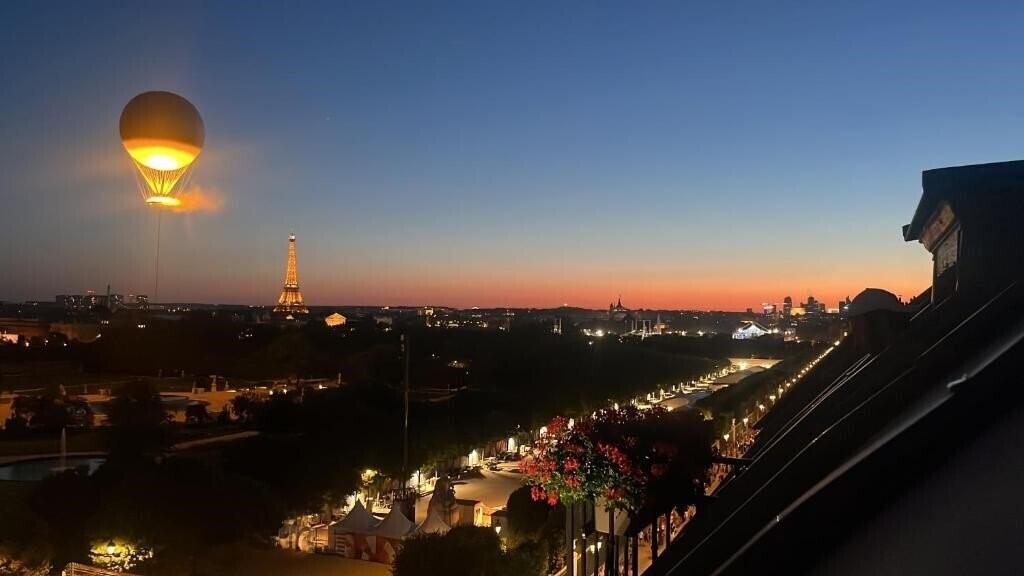 Fotografii Regina Paris 5*