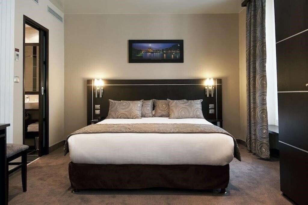 Hotel Choiseul Opera. 3*