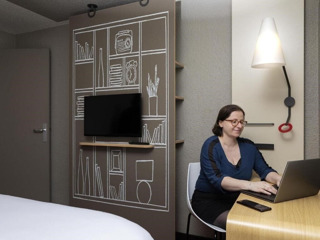 Imaginea Ibis Paris Porte De Bercy 3*