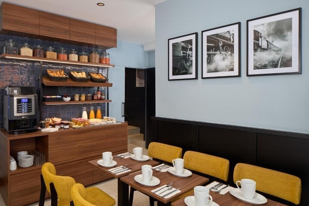 Imaginea Timhotel Paris Gare du Nord (ex. Kyriad Paris X Gare du Nord) 3*