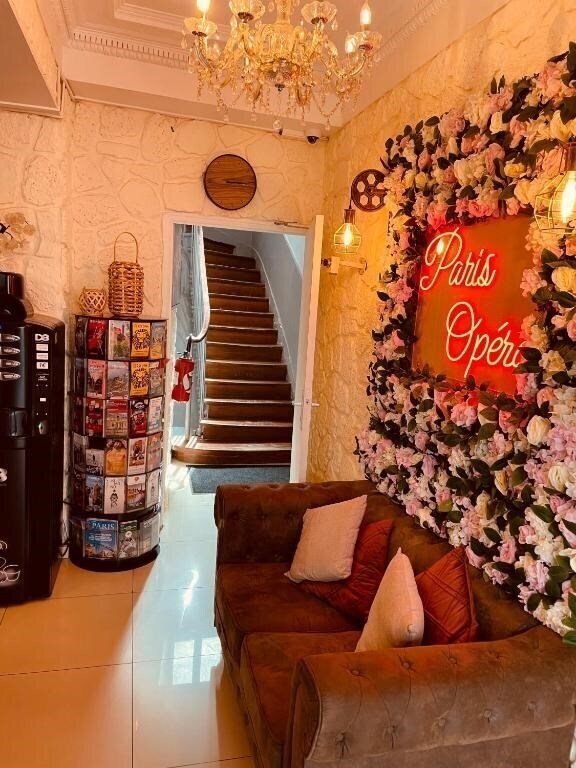 Отель Pavillon Opera Lafayette 2*