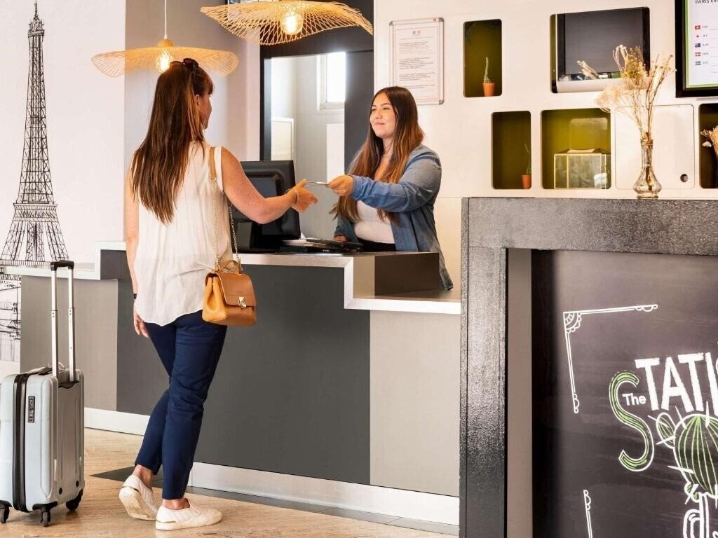 Imaginea Ibis Styles Gare De L'Est 3*