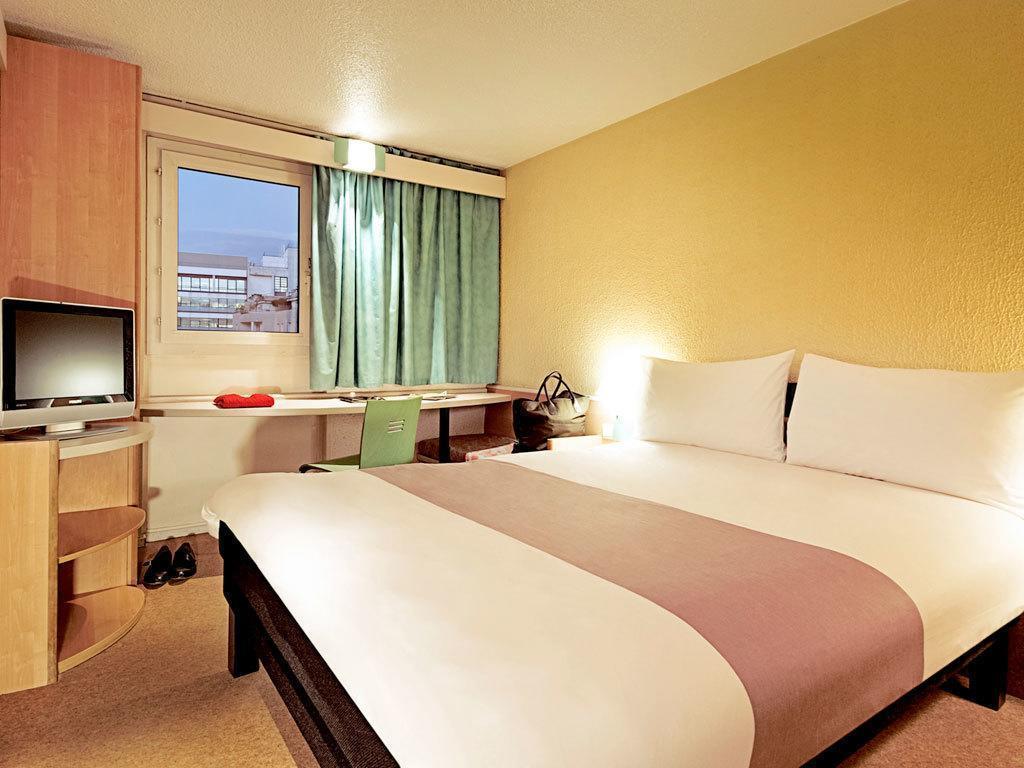 Hotel Ibis Paris Alesia Montparnasse 3*