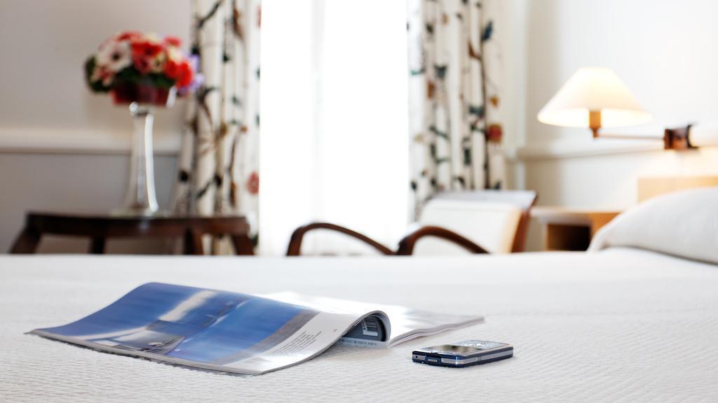 Imaginea La Manufacture 3*