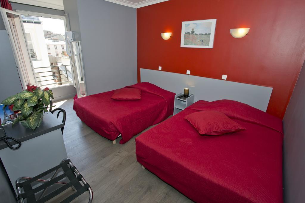 Fotografii Hipotel Paris Voltaire Bastille 4*