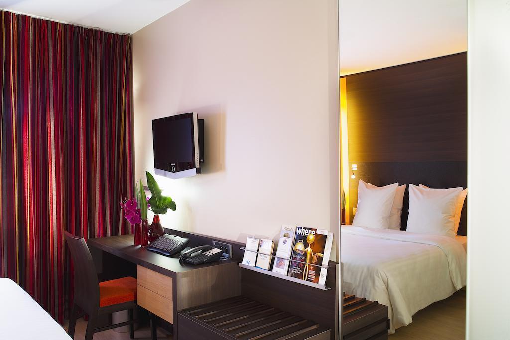 Hotel Oceania Paris Porte De Versailles 4*