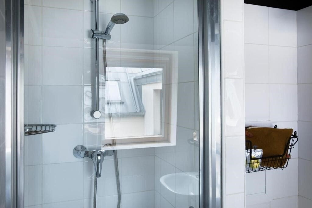 Фотография Hotel Paris Lafayette (ex. Paris Lafayette Hotel, Hotel Paris La Fayette, Comfort Hotel Paris La Fayette) 3*