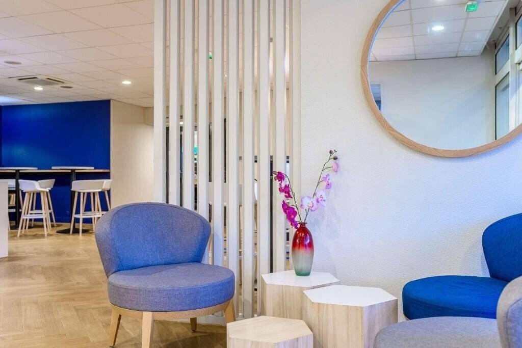 Imaginea Comfort Hotel Paris Porte d'Ivry 4*
