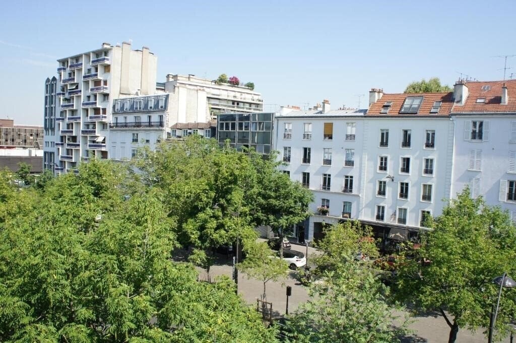 Изображение Hotel Edgar Quinet 2*