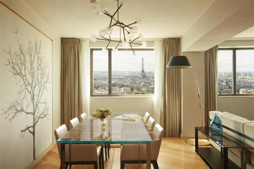 Imaginea Hyatt Regency Paris Etoile 4*