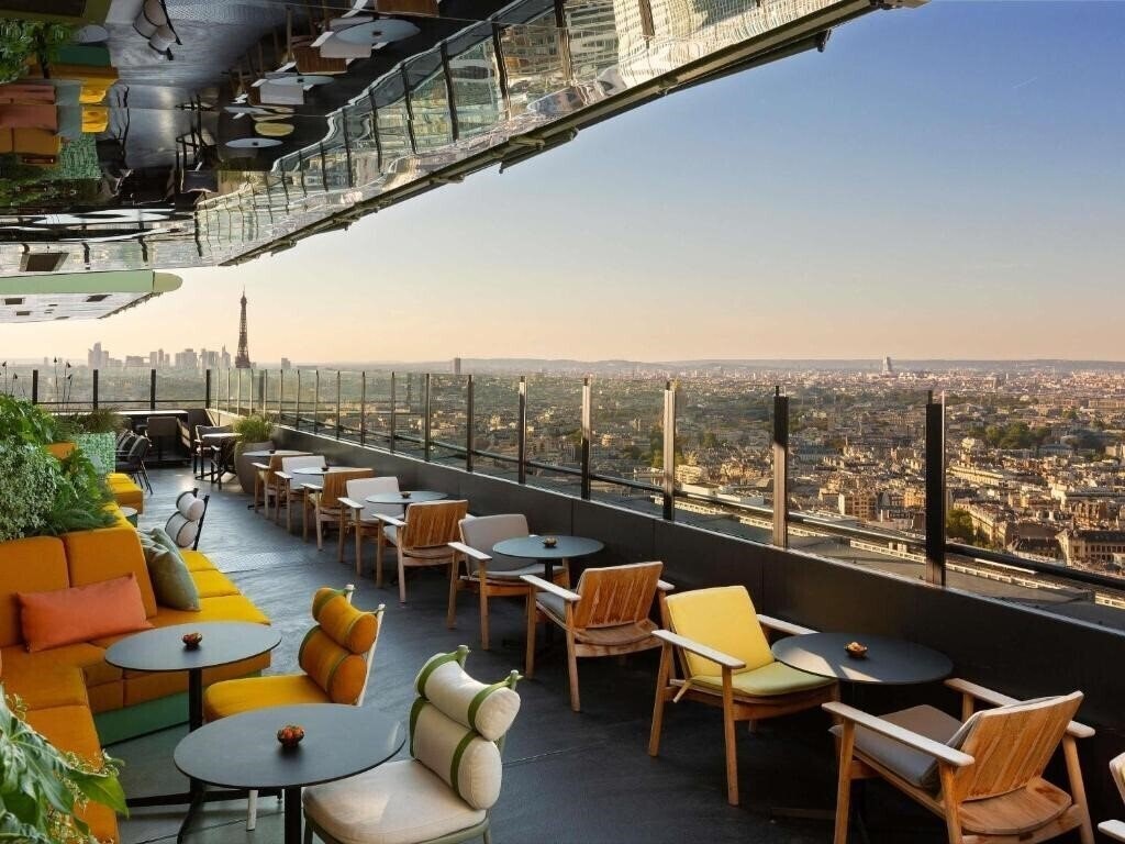 Hotel Pullman Paris Montparnasse 4*