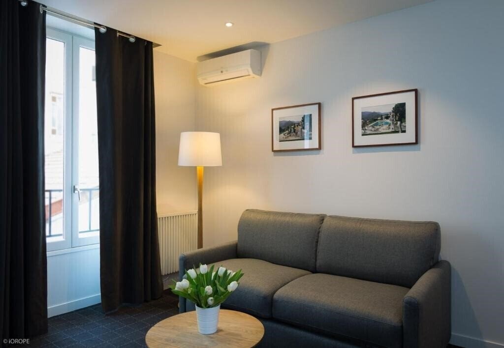 Fotografii Mirabeau Eiffel 3*