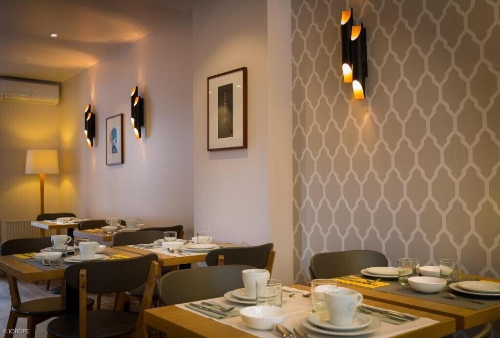 Imaginea Mirabeau Eiffel 3*