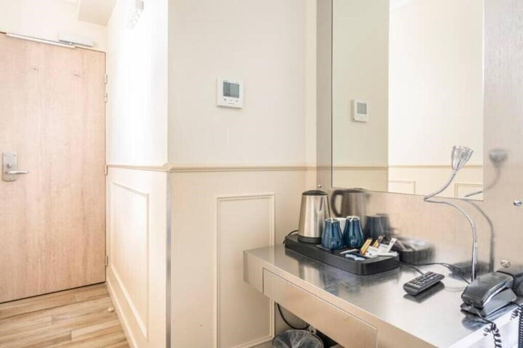 Imaginea District Republique 2*