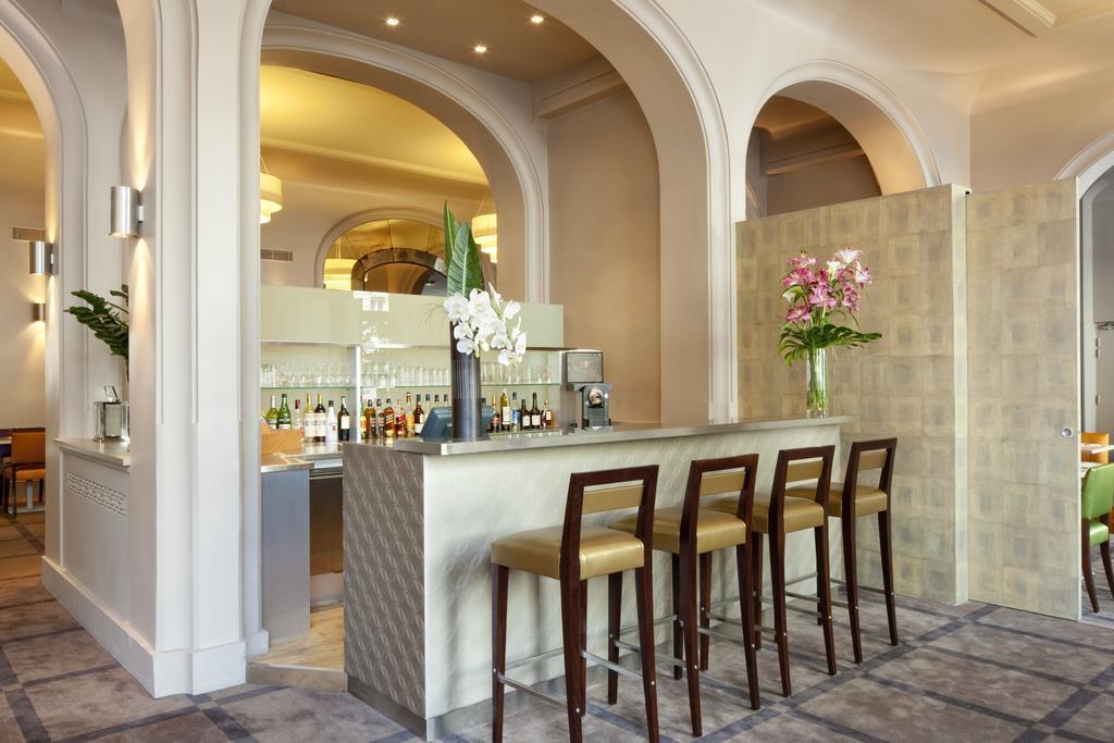 Imaginea Holiday Inn Paris Gare De Lyon - Bastille 4*