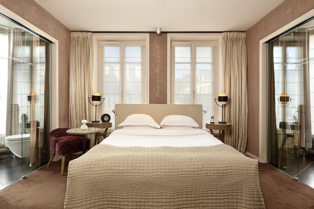Hotel Le Pavillon Des Lettres 4*
