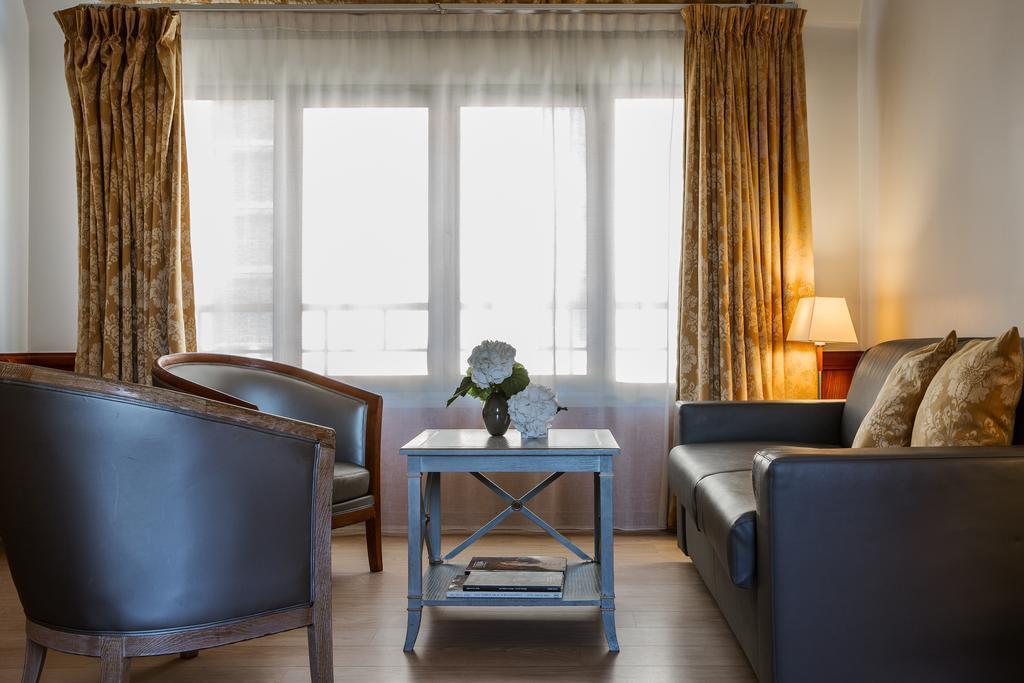 Imaginea Royal Garden Champs Elysees 4*