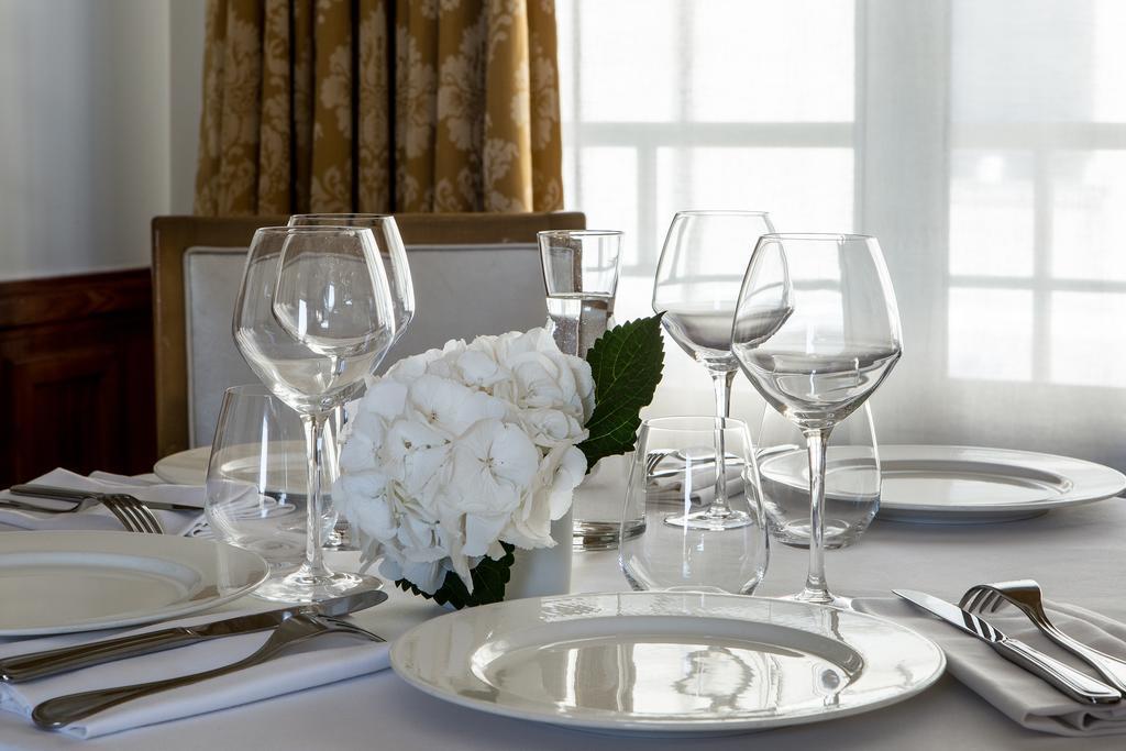 Imaginea Royal Garden Champs Elysees 4*