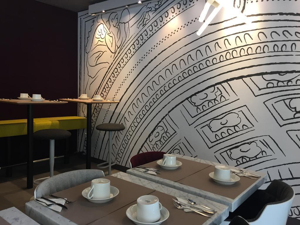 Fotografii Hotel Mercure Paris Alesia 4*