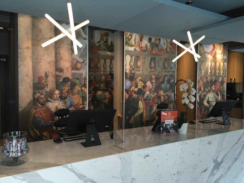 Imaginea Hotel Mercure Paris Alesia 4*