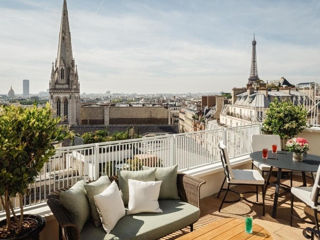 Отель De Sers 5*