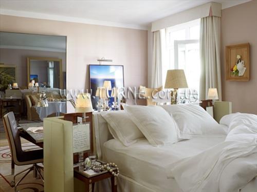 Hotel Le Royal Monceau Raffles Paris 4*