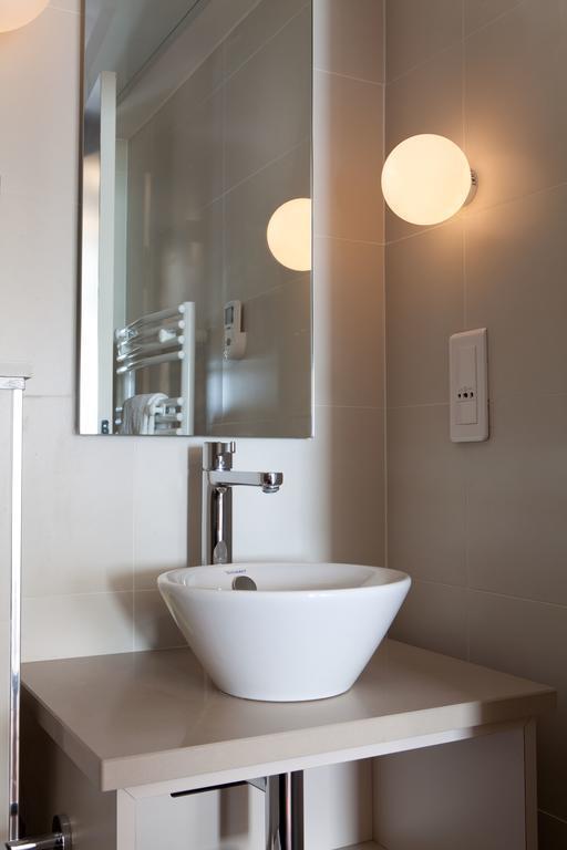 Fotografii Yllen Eiffel 3*