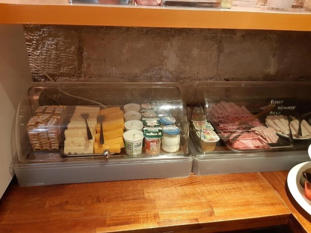 Картинка Lumieres Montmartre (ex. Damremont) 3*