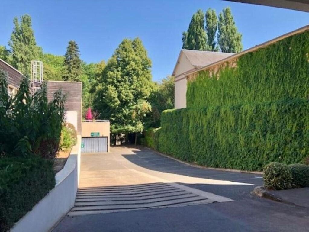 Imaginea B&B Hotel Chartres Centre Cathedrale 3*