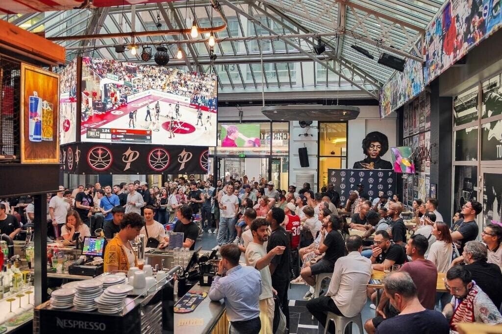 Fotografii St Christopher's Inn Paris Gare du Nord 3*