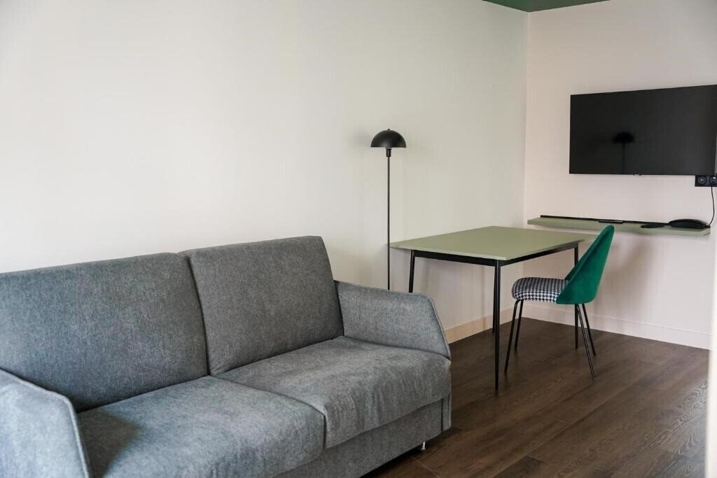 Картинка All Suites Appart Hotel et Hotel Paris 13 Porte d'Italie 3*