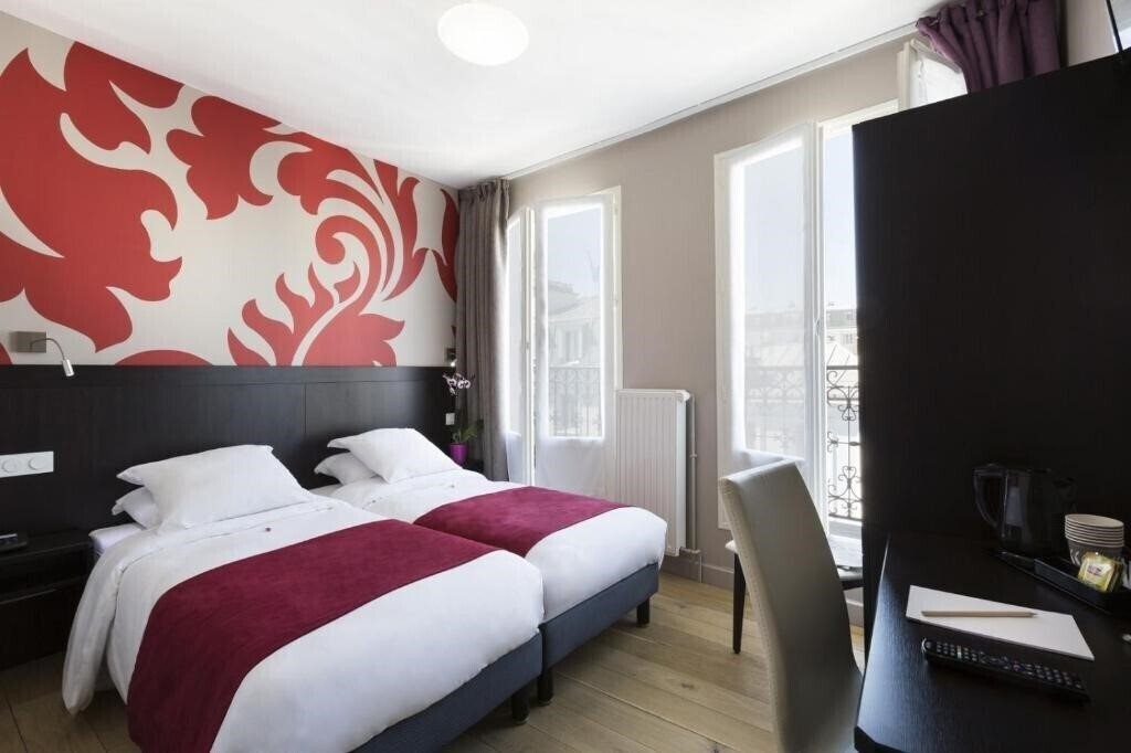 Fotografii Hotel Bastille Secret 2*