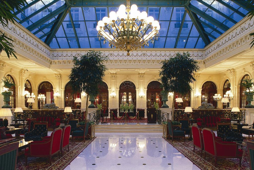 Отель Grand Hotel Intercontinental 4*