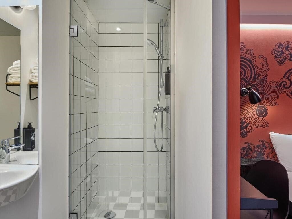 Fotografie Ibis Styles Paris Gare de l'Est Magenta (ex. Sibour) 3*