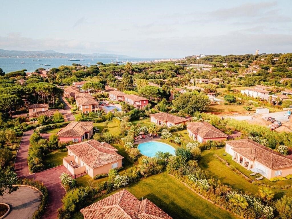 Imaginea Domaine De L'Astragale 4*