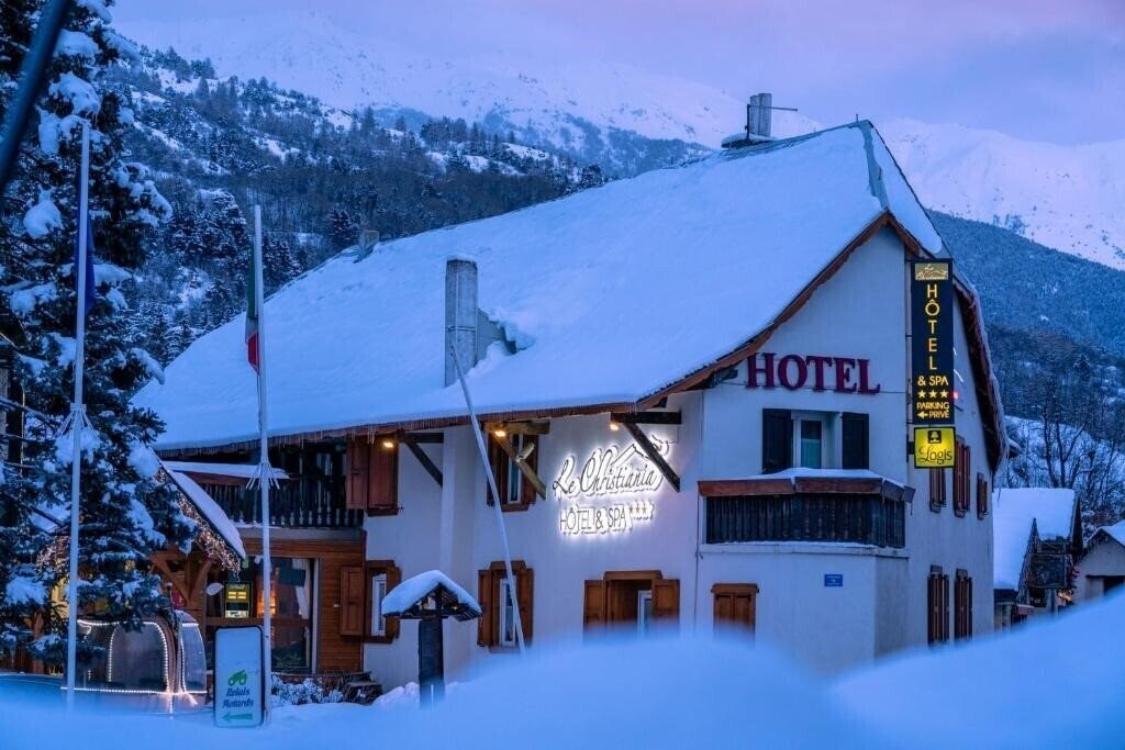 Отель Le Christiania Hotel & SPA (ex. Logis Hotel et SPA Le Christiania) 3*