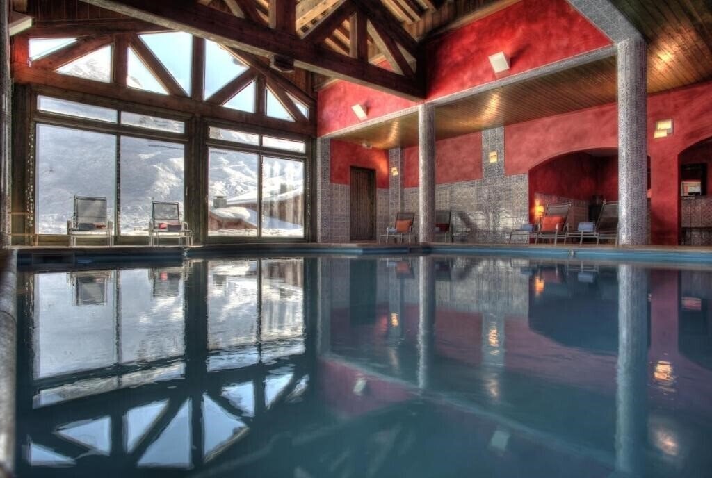 Изображение Les Suites Du Montana 4*