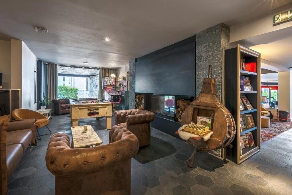 Imaginea Chalet Hotel le Prieure & SPA (ex. Le Prieure) 4*