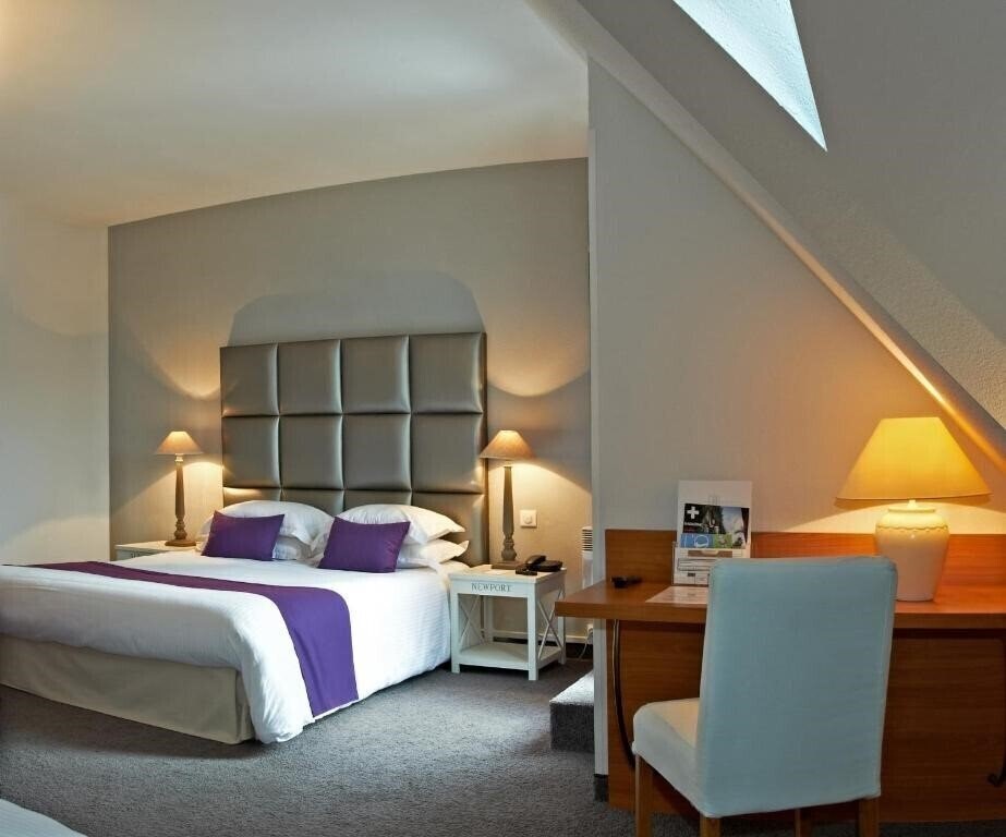 Imaginea Les Jardins D'Adalric 3*