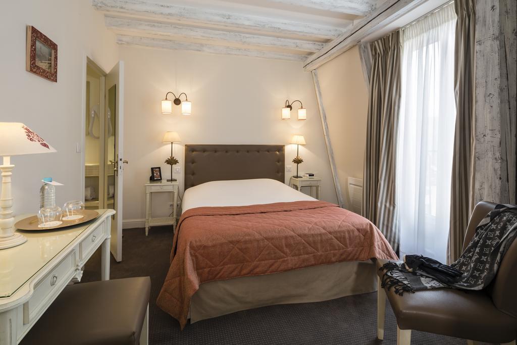 Imaginea Villa D'Est 4*