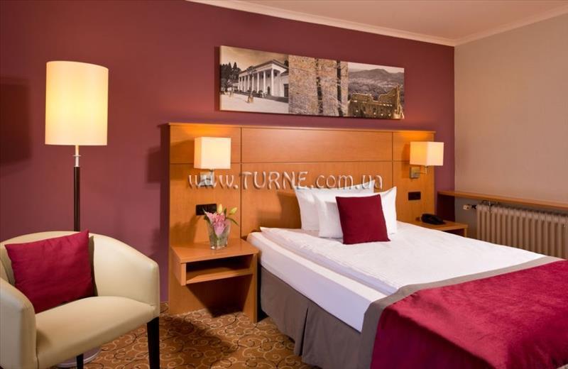 Отель Leonardo Royal Hotel Baden Baden 4*