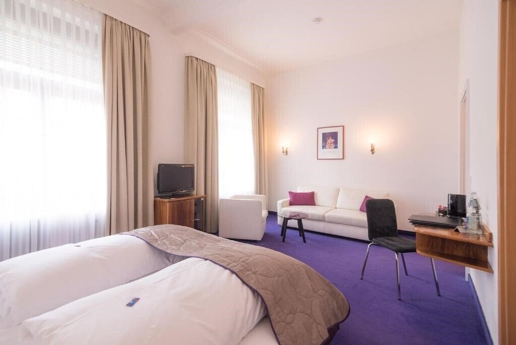 Imaginea Hotel Etol 3*