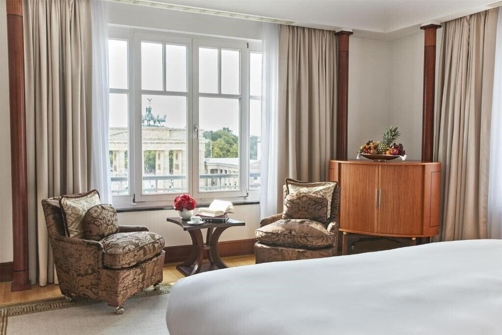 Фото Adlon Kempinski 5*