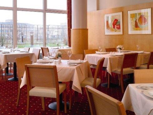 Hotel NH Berlin Treptow 4*