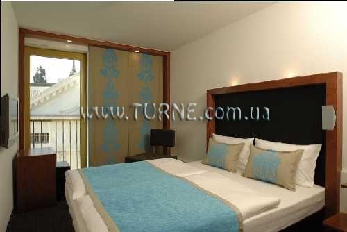 Fotografii Motel One Berlin 2*