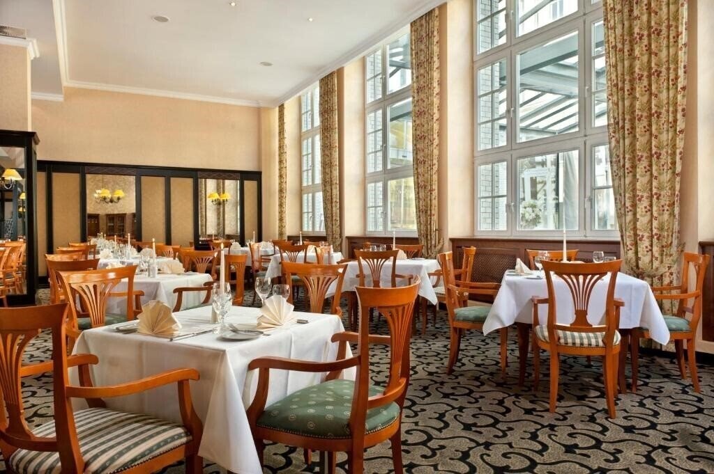 Imaginea Wyndham Garden Berlin Mitte 4*