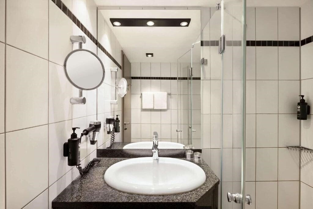 Фотография Vienna House Easy Berlin 4*