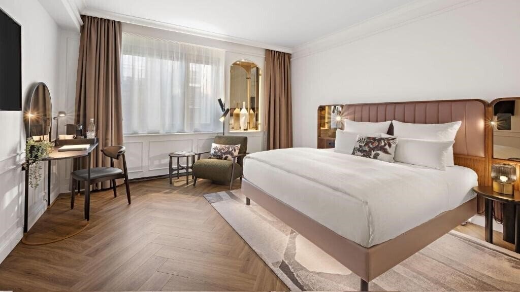 Изображение Kempinski Hotel Bristol 5*