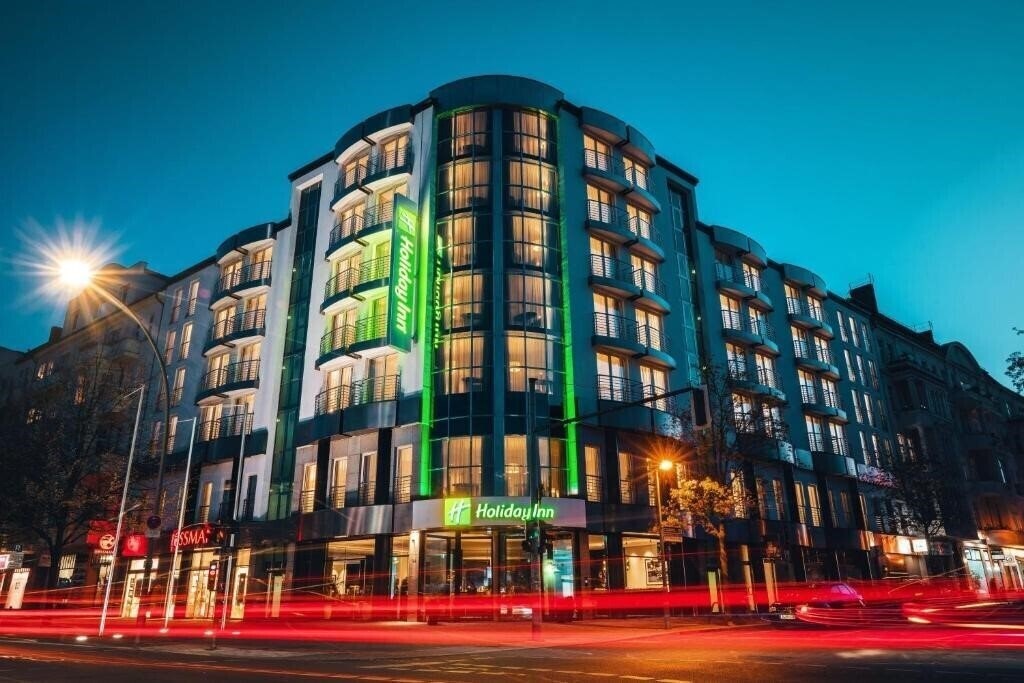 Hotel Holiday Inn Berlin City Center East Prenzlauer Alle 4*