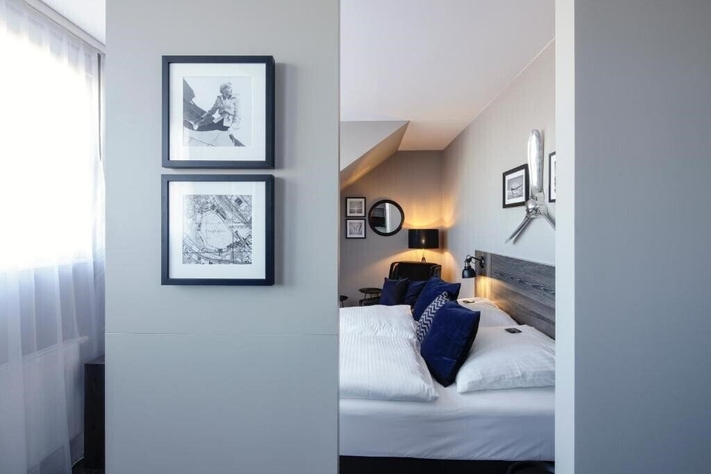 Hotel Airporthotel Berlin-Adlershof 3*